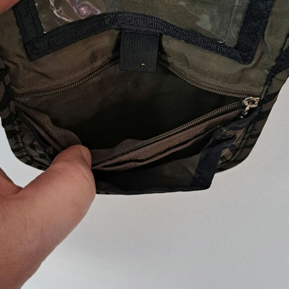 Baggallini Crossbody Teenee Phone Bagg
Green and Black Zebra Print - Picture 4 of 9